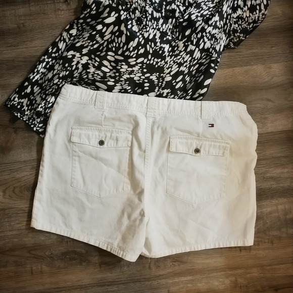 Tommy Hilfiger White Jean Shorts Plus 16 - Picture 7 of 7